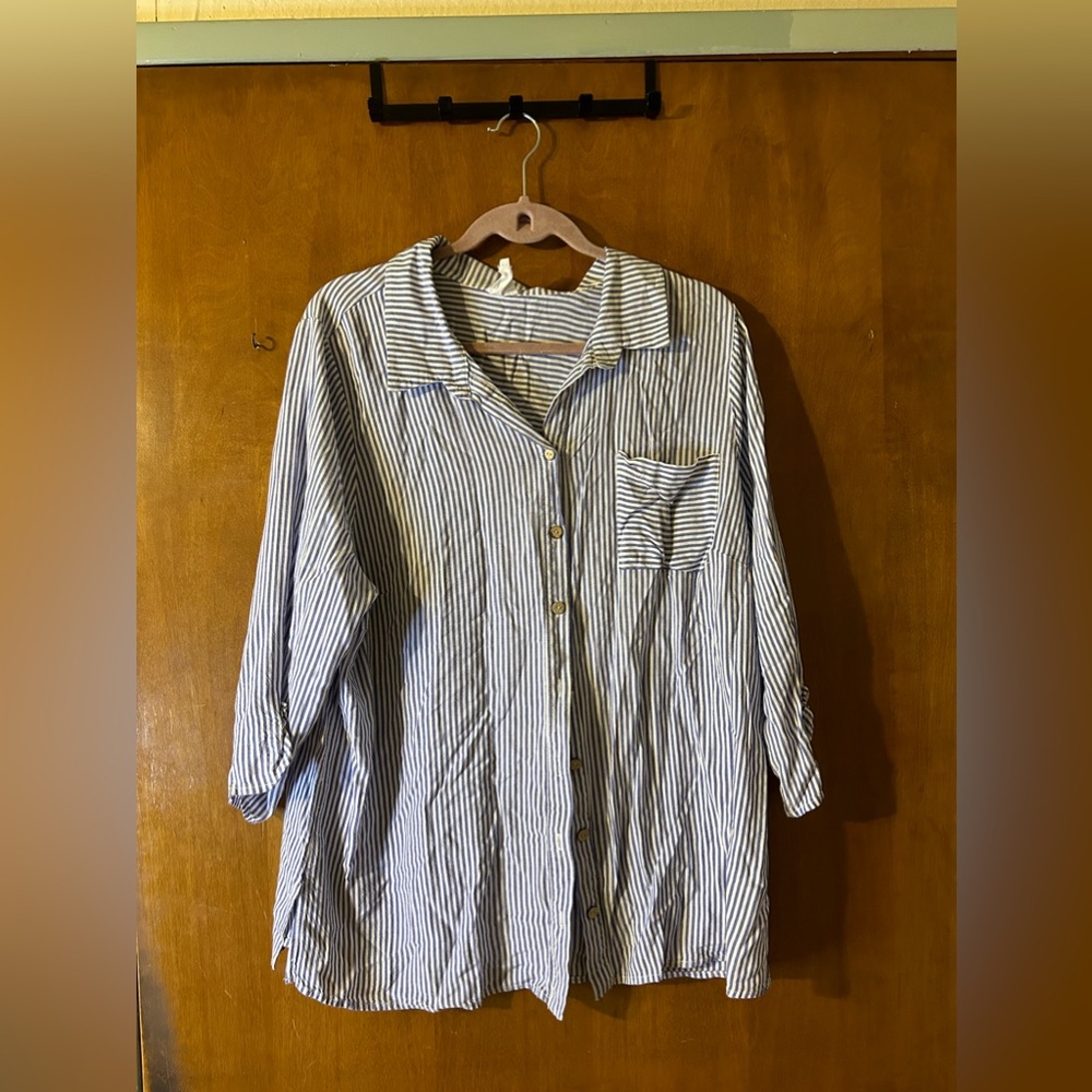 NAÏF Oversized Striped Blouse - Picture 2 of 6